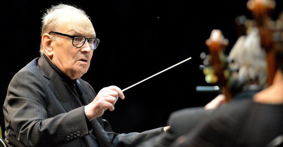 3724652 morricone v0