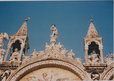 benatky 2 002