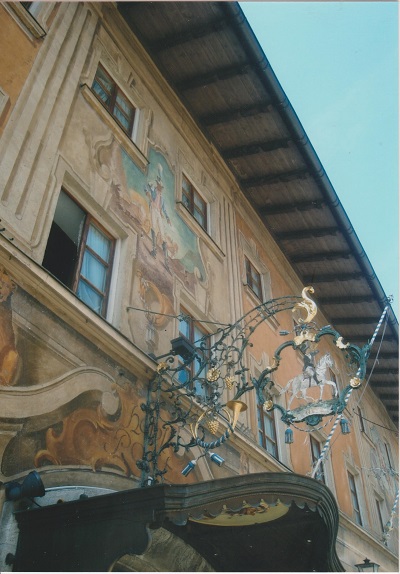 Budovy pošt 2 002