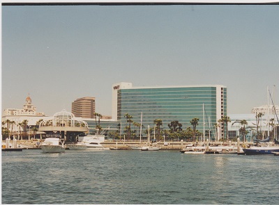 LA 007