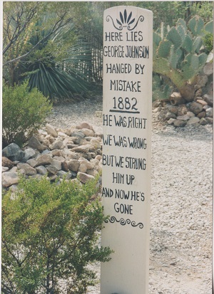 tomb 024