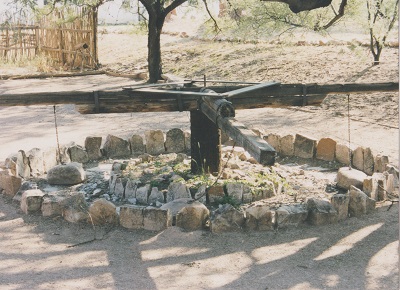 tubac 007