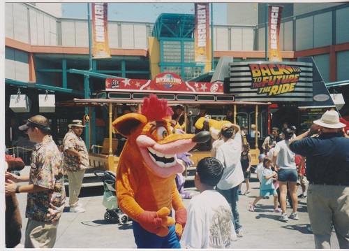 Universal 004