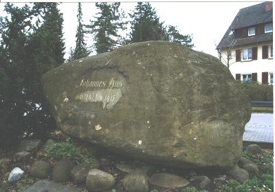Kostnice 2 003